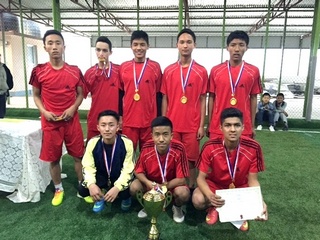 Basketballteam klein