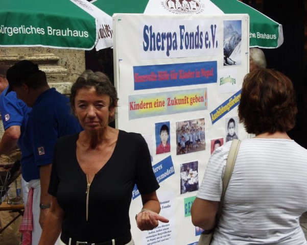 Thüringer Rostbratwurstverkauf 2003