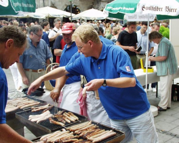 Thüringer Rostbratwurstverkauf 2003