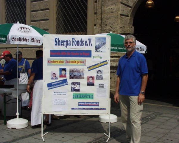 Thüringer Rostbratwurstverkauf 2003