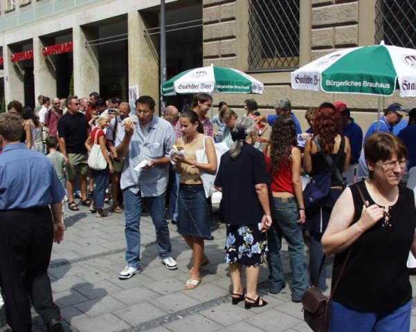 Thüringer Rostbratwurstverkauf 2003