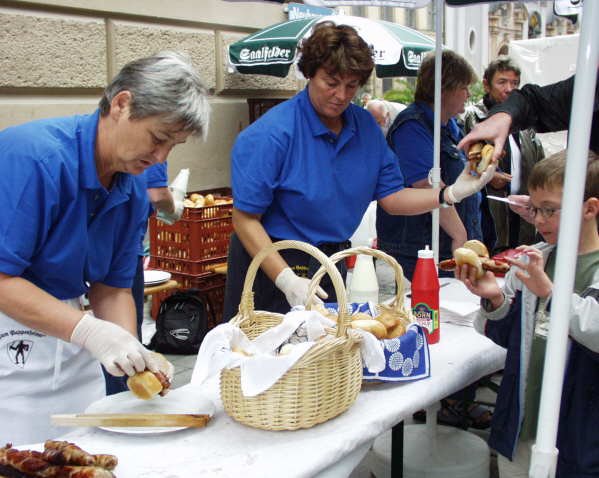 Thüringer Rostbratwurstverkauf 2004