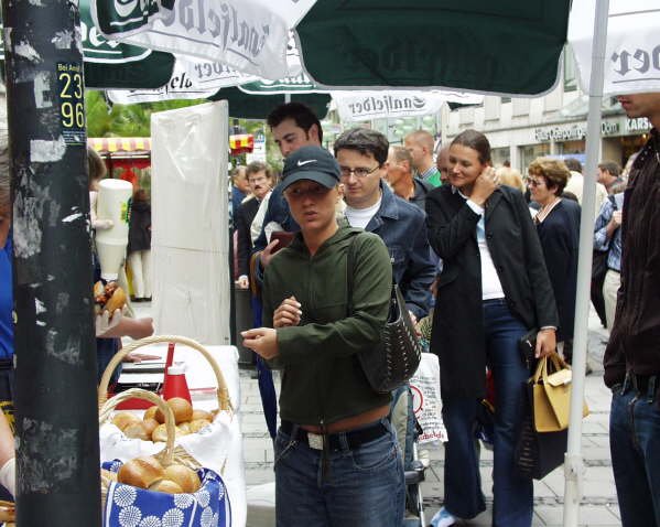 Thüringer Rostbratwurstverkauf 2004
