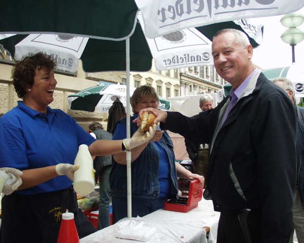 Thüringer Rostbratwurstverkauf 2004