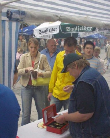 Thüringer Rostbratwurstverkauf 2005