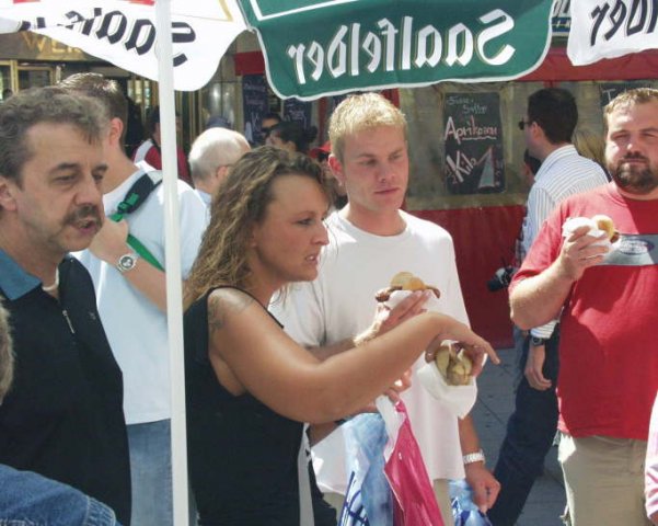 Thüringer Rostbratwurstverkauf 2006