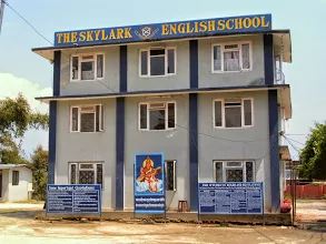 Hauptgebäude der Skylark Englisch School